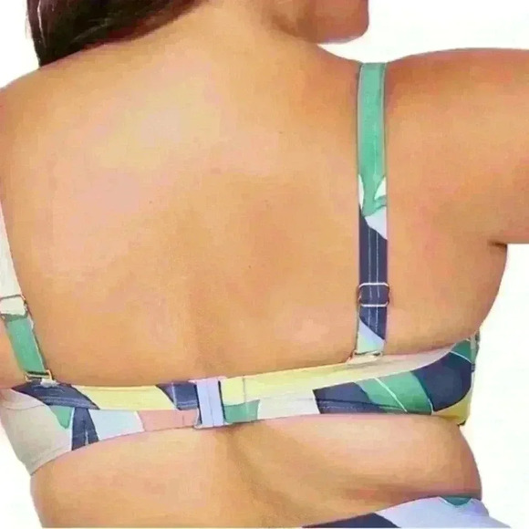 ArteSands Bikini Top Multicolor. Various Sizes - Picture 10 of 10